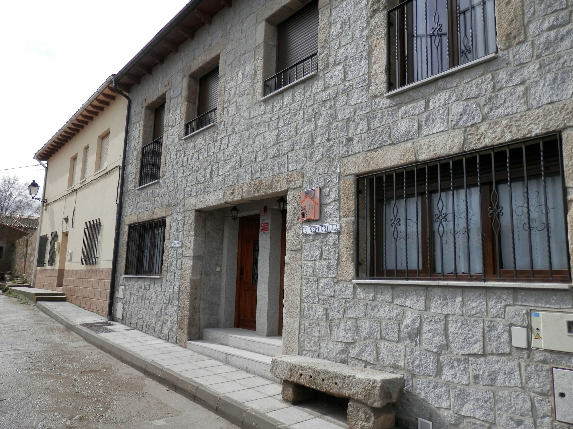 Casa Rural El Dolmen Bernuy-Salinero Esterno foto